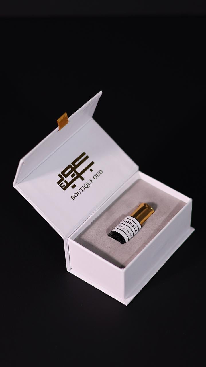 دهن عود هندي قديم فاخر
